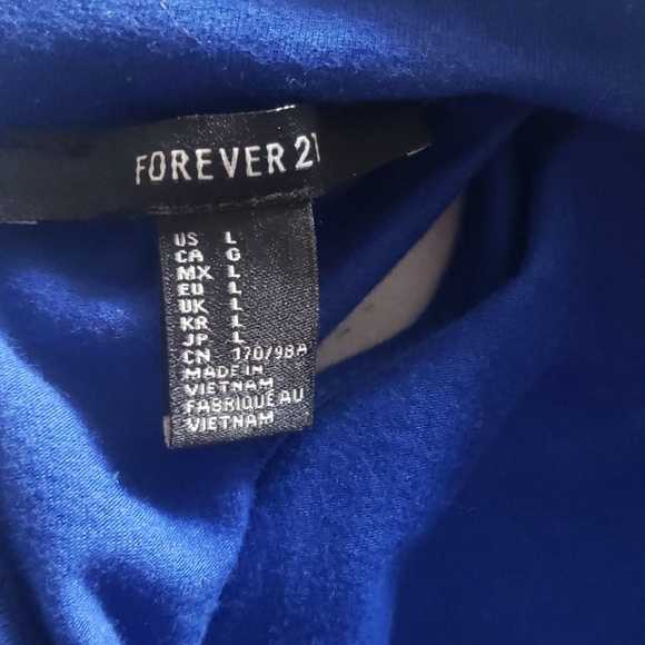 Dress - Picture 2 of 2